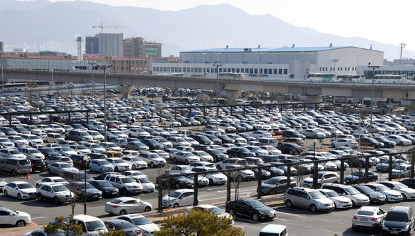 김해공항 국제선 주차장 위치